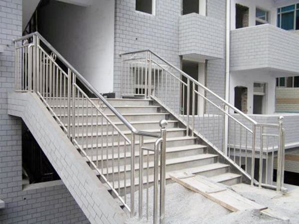 不銹鋼樓梯護欄