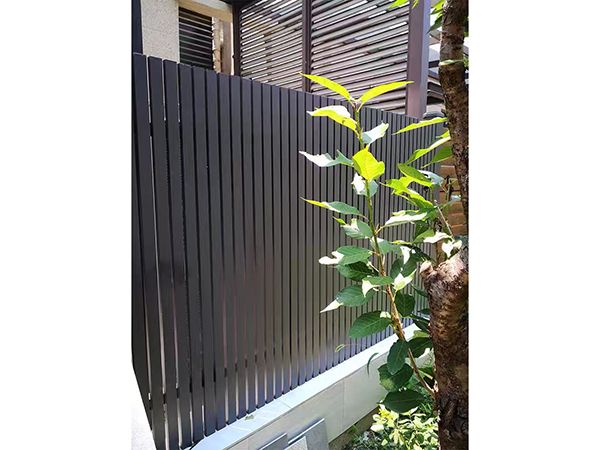 中式簡約鋁藝護(hù)欄