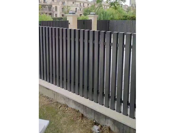 中式簡約鋁藝護(hù)欄