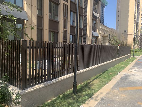 中式簡約鋁藝護(hù)欄